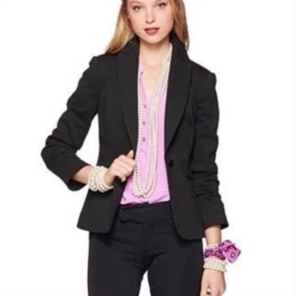 Lilly Pulitzer Jackets & Blazers - Lilly Pulitzer Leighton black blazer in XL.  Lilly Pulitzer pink logo inside.